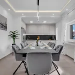 Ante - Private Pool, Wellness & Gym