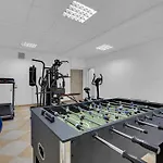Ante - Private Pool, Wellness & Gym *