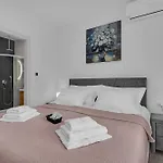 Willa Ante - Private Pool, Wellness & Gym Šestanovac